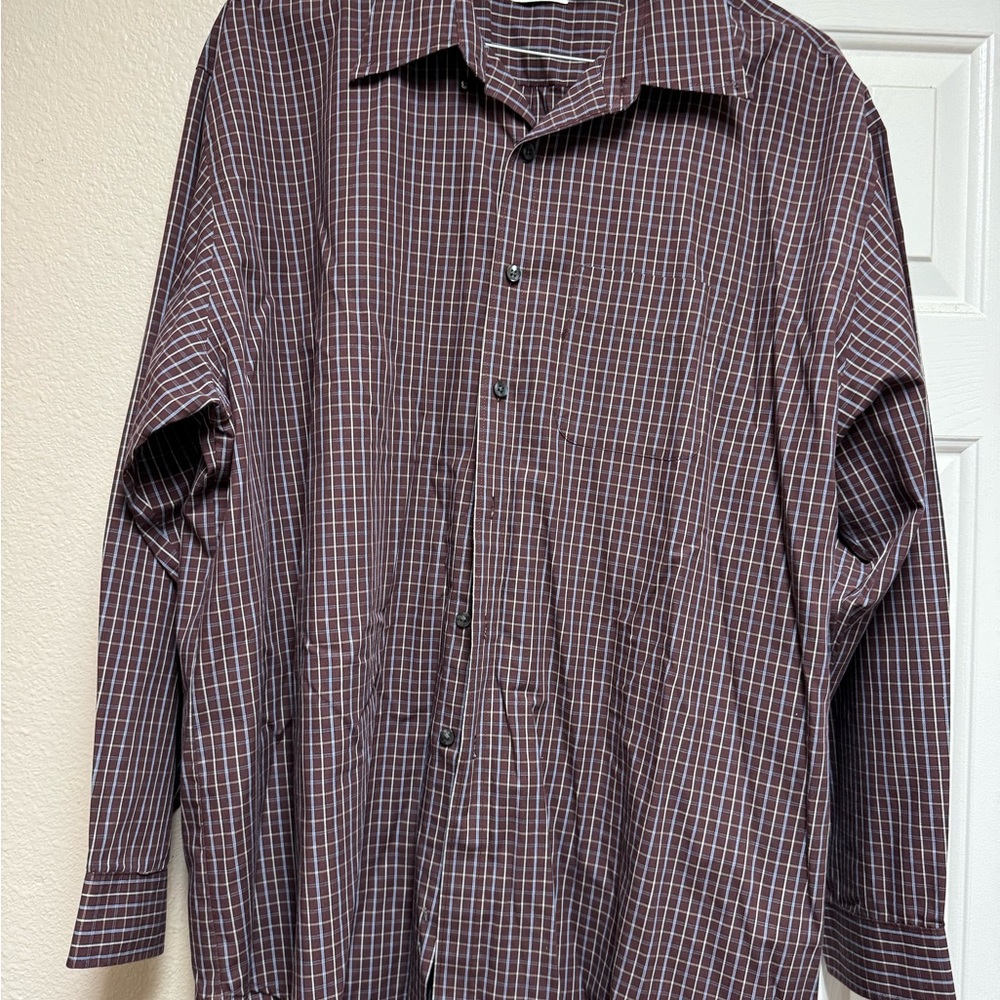 Men's dress shirt